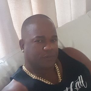 Meet your Posher, Pachi aguero